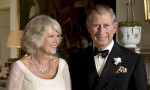 Prens Charles ve eşi Camilla Kovid-19 aşısı oldu