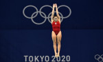 Tokyo Olimpiyatları'nda bir ilk! Havuzda şok olay