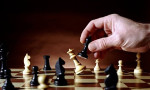 İşitme engellilerin satranç oynayabilmesi için yenilik