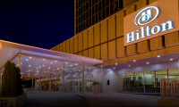 Hilton Grubu, hangi projesini 2018'e erteledi?
