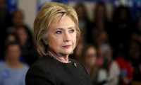 Clinton, e-posta soruşturmasından bir şey çıkmayacağına inanıyor