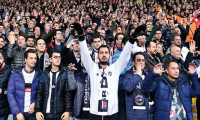Beşiktaş taraftarından tarihe geçen tezahürat
