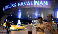 Atatürk Havalimanı'nda silah patladı
