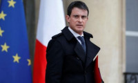 Fransa'da şaşırtan istifa ve adaylık açıklaması