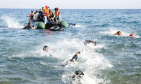 Mülteciler anlaşmanın son gününde Yunanistan'a akın etti