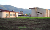 Amasya'da cezaevinin çatısı çöktü: 81 yaralı
