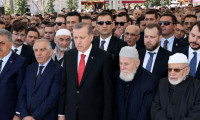 Cumhurbaşkanı Erdoğan, işadamı Hüseyin Doğan'ın cenaze törenine katıldı