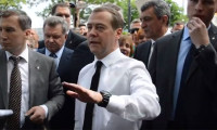 Rusya'da Medvedev alay konusu oldu