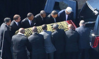 Muhammed Ali'nin cenazesi toprağa verildi
