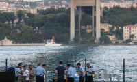 Boğaziçi Köprüsü'nde intihar eden kişi hayatını kaybetti
