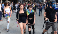 Taksim'deki LGBTİ yürüyüşünde gerginlik