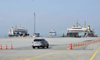 Osmangazi'den ücretsiz geçiş feribotu boşalttı