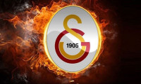 Galatasaray yıldız futbolcuyu KAP'a bildirdi