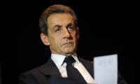 Sarkozy yeniden aday oldu