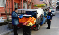 Kamyon üstünde sebze-meyve satışı tarih oluyor