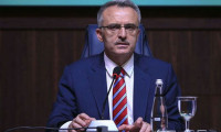 Naci Ağbal 2016 bütçe açığını açıkladı