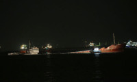 Marmara'da gemi karaya oturdu