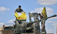 ABD'den PKK'nın Suriye kolu PYD'ye zırhlı araç