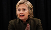 Başkanlık yarışını kaybeden Clinton'ın gözü New York'ta