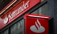 Santander'in kârı beklentinin altında kaldı