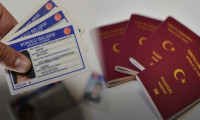 Pasaport ve ehliyette o süre 2018'e uzatıldı