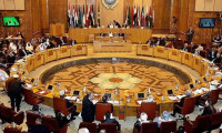 S. Arabistan'dan Arap Birliği'ne acil toplantı çağrısı