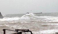 Bartın'da Rus bandıralı kuru yük gemisi sürükleniyor