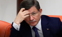 Davutoğlu'nun konferansı iptal edildi