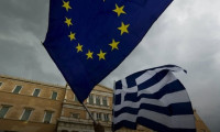 AB'den Yunanistan için kurtarma paketine onay