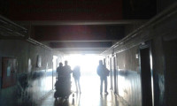Üsküdar'da iki okulda elektrikler kesildi