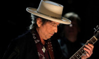Bob Dylan 4 ay sonra Nobel ödülünü aldı