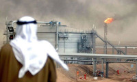 Suudi Arabistan enerjide yüzünü Asya'ya döndü