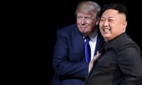 Trump'tan Kim Jong'a: Tatlı zeki kurabiye