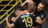 Akhisar, Gaziantep'i 6 golle geçti