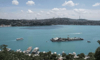 İstanbul Boğazı'nın rengi şaşırttı! Uzmanlar rahatlattı
