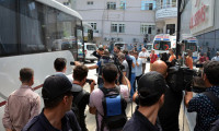 Manisa'da askerler salıverildi
