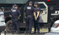 New York'ta hastanede silah sesleri: Yaralılar var