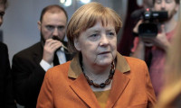 Merkel: ABD ile müzakereleri sürdürmekten yanayız