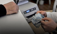 Vakıfbank ve Halkbank 42 bin işletmeye kredi verdi