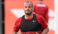 Çalışmalara başlayan Sneijder'den mesaj: Harika bir his