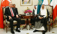 Erdoğan, Kuveyt Emiri ile görüştü