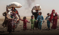 Yüz binlerce Suriye'li yollara düştü