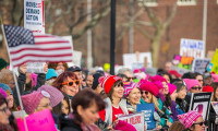 Kadınlar Trump'ı protesto etti