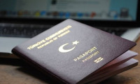 Rusya'da bir Türk, pasaportunda sahte mühürle yakalandı