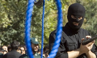 İran'da mali suçlar işleyen 3 kişiye idam cezası