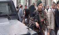 Eminönü'nde arbede, bir polis yaralı 