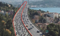 Yüzlerce motosikletli Şehitler Köprüsü'nden böyle geçti