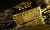 Yerleşiklerin altın talebi banka hesaplarına yaradı