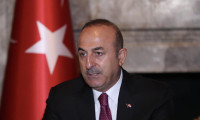 Çavuşoğlu: Hakan Atilla kalan cezasını Türkiye'de çekebilir