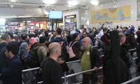 Atatürk Havalimanı'nda yoğunluk başladı